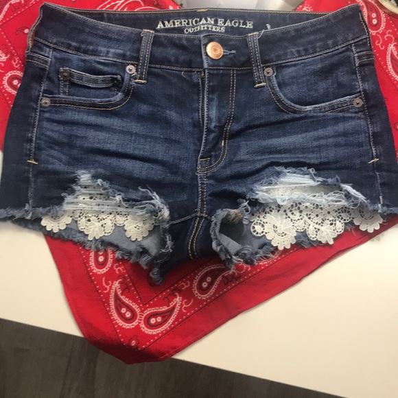 2 pair of like NEW American Eagle Shorts - Picture 6 of 9